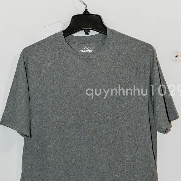 Brand new Glacier men 2 pack  performance tee shirts - Picture 3 of 9
